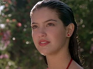 เป็นเรื่องปกติที่จะกระตุกไปที่ทารกอย่าง phoebe cates