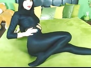 الكلبة الحجاب twerk