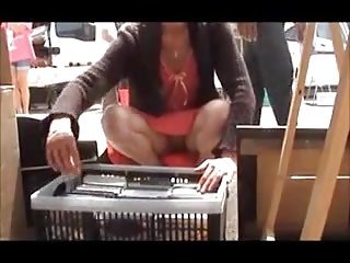 कोई जाँघिया बाजार upskirt.flv