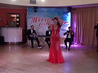 Milf innards dance-01